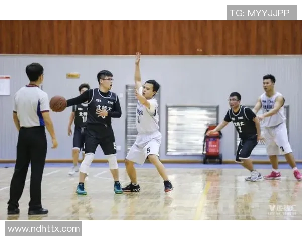 赛后分析:北京篮球队与深圳篮球队的耐力较量与战术反思 赛后分析:北京篮球队与深圳篮球队的耐力较量与战术反思